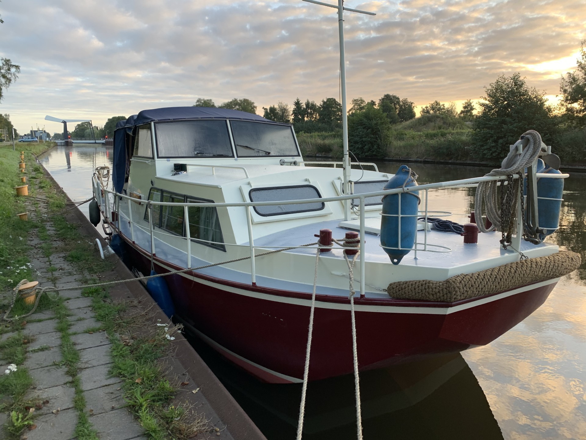 hoofdfoto: 1 Doerak 850 AK