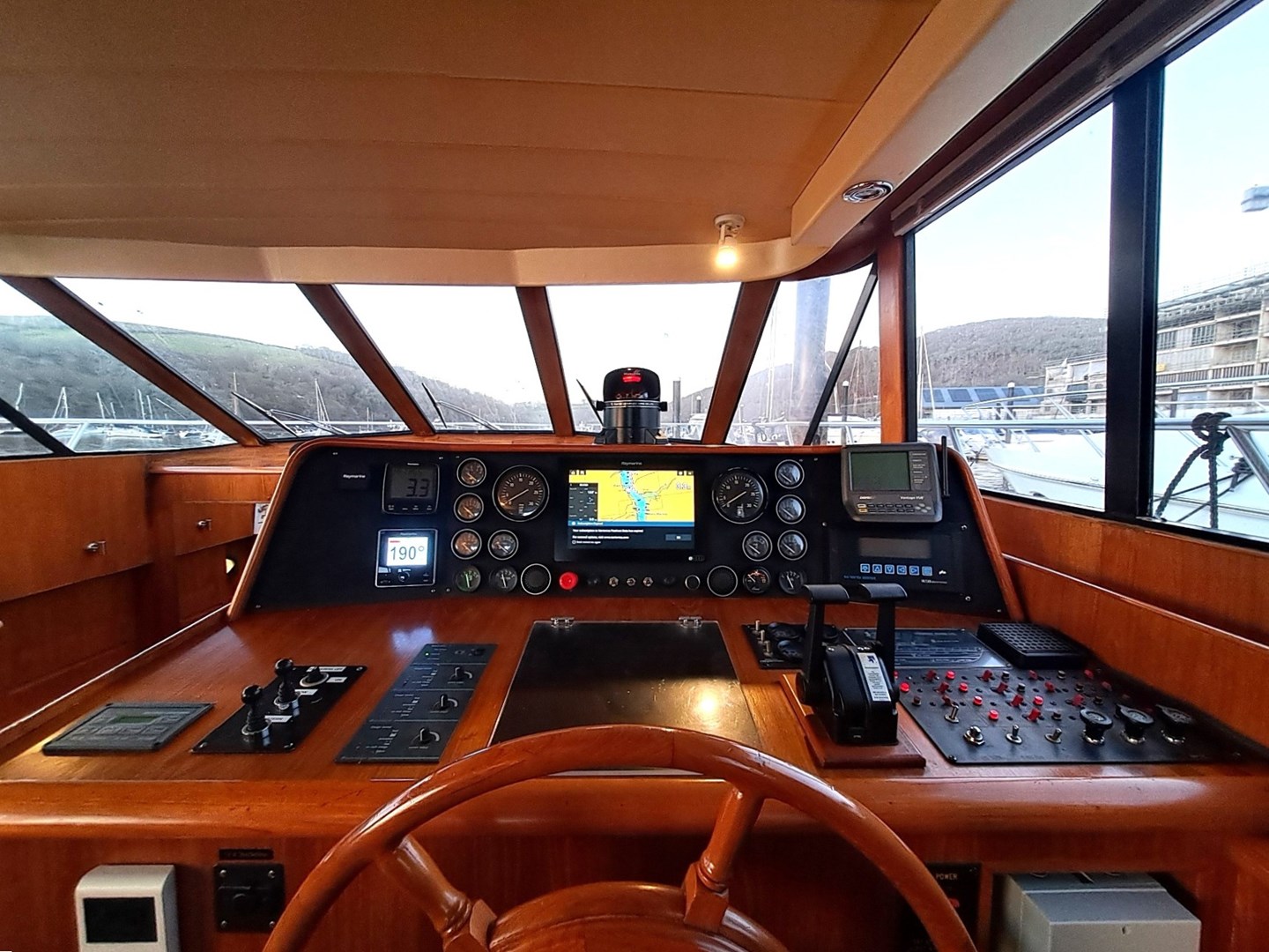 foto: 6 President 545