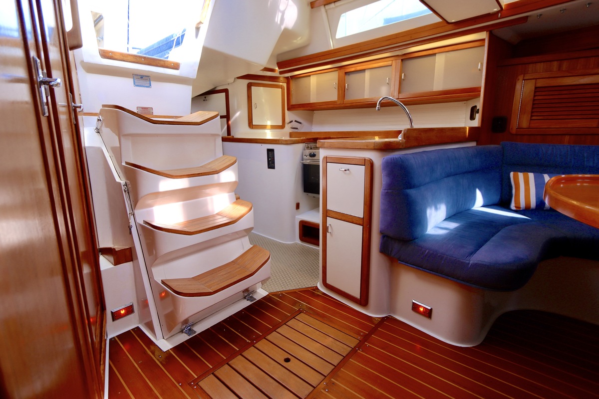 foto: 6 Catalina 42 MK II