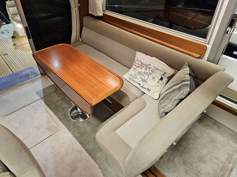 foto: 4 Nimbus   42 Nova Coupe