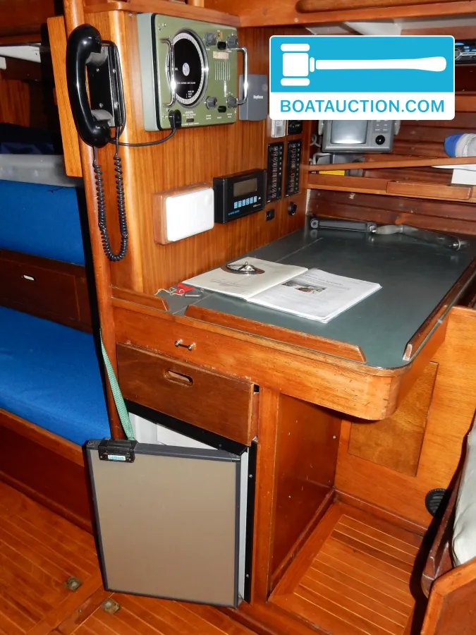 foto: 10 Frans Maas Hawk 42