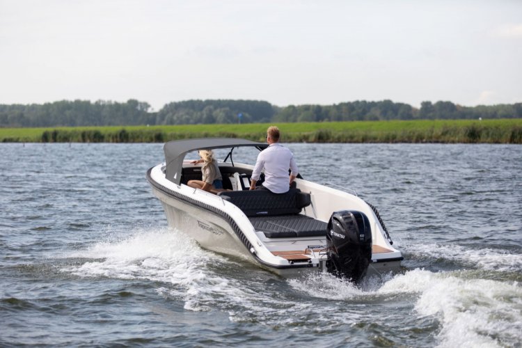 foto: 4 Topcraft 627 Tender