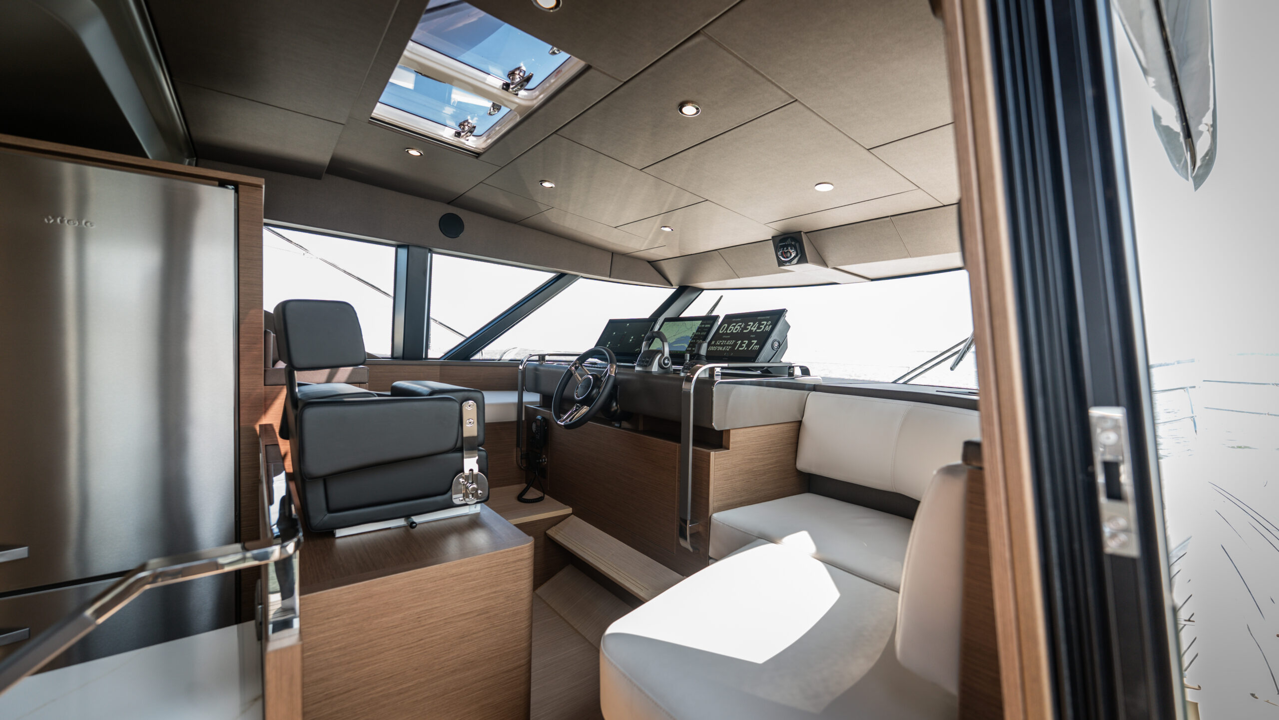 foto: 18 Prestige X70