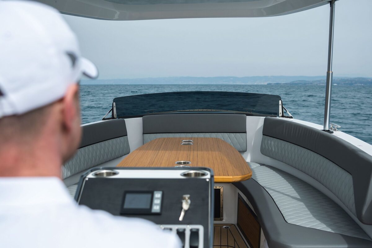 foto: 5 Alfastreet Marine 21 Open Outboard Series