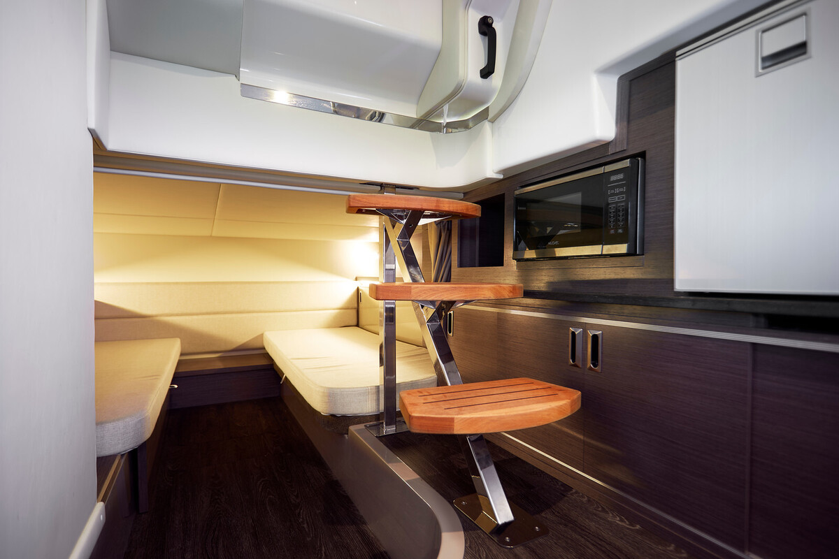 foto: 4 Sea Ray Sundancer 320