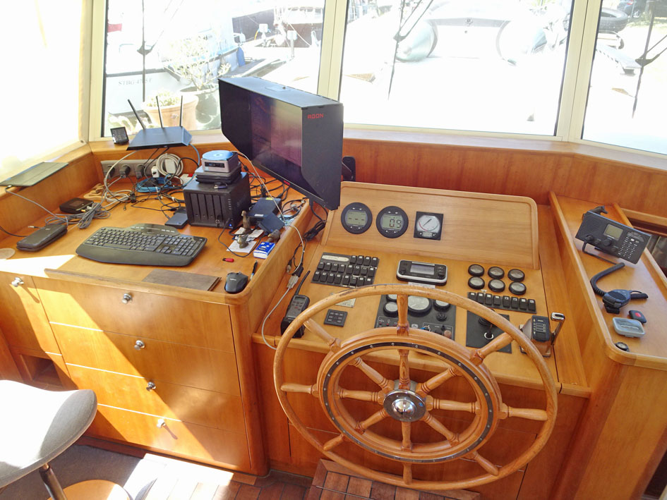 foto: 8 Luxe Motor 24.00, UBC Rijn