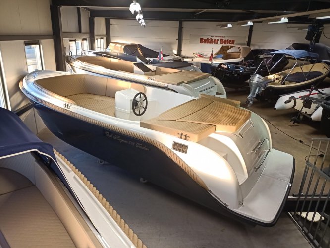 foto: 4 Oud Huijzer 580 Tender