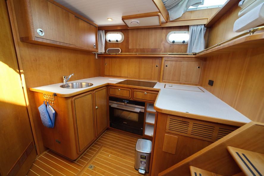 foto: 4 Linssen Grand Sturdy 430 AC