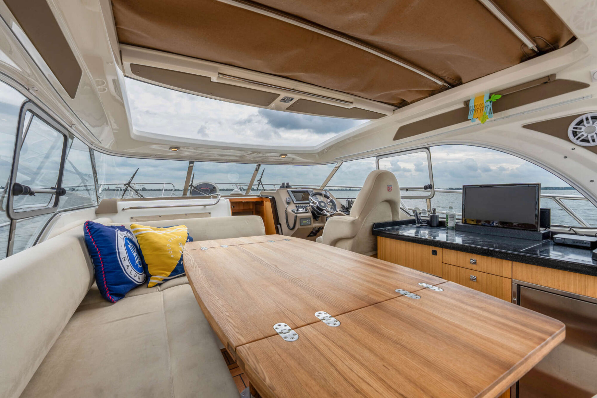foto: 5 Marex Marex 370 ACC