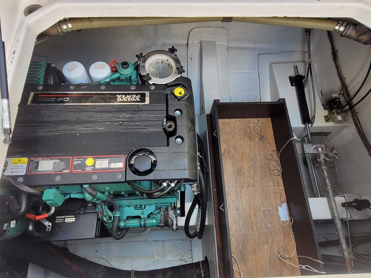 foto: 9 Nimbus 380 Commander