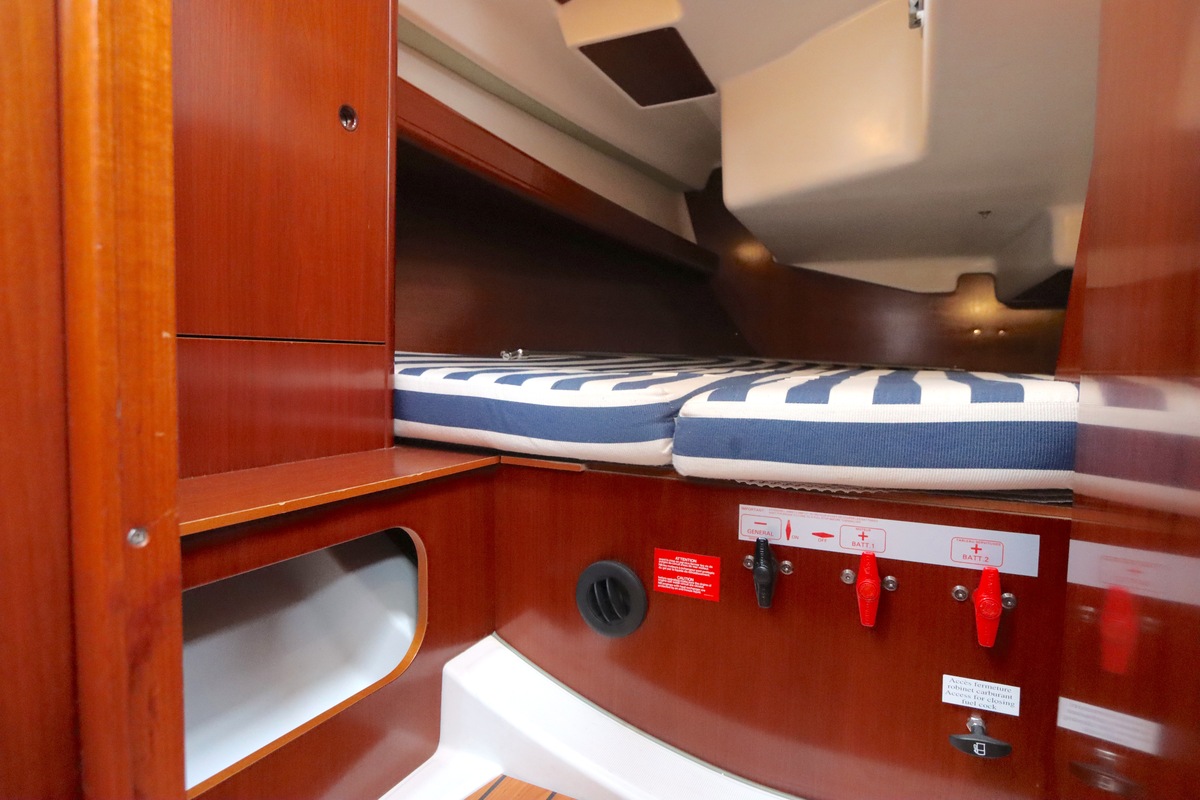 foto: 10 Beneteau  First 36.7 Performance uitvoering