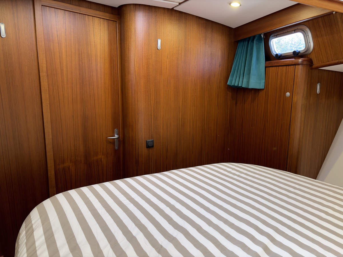 foto: 9 North-Line 37 Wheelhouse
