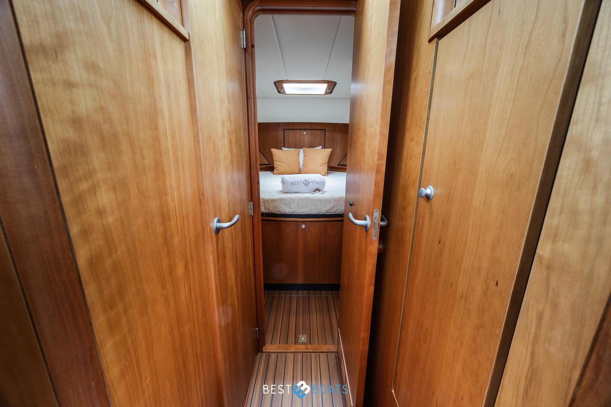 foto: 6 Linssen Grand Sturdy 34.9 AC