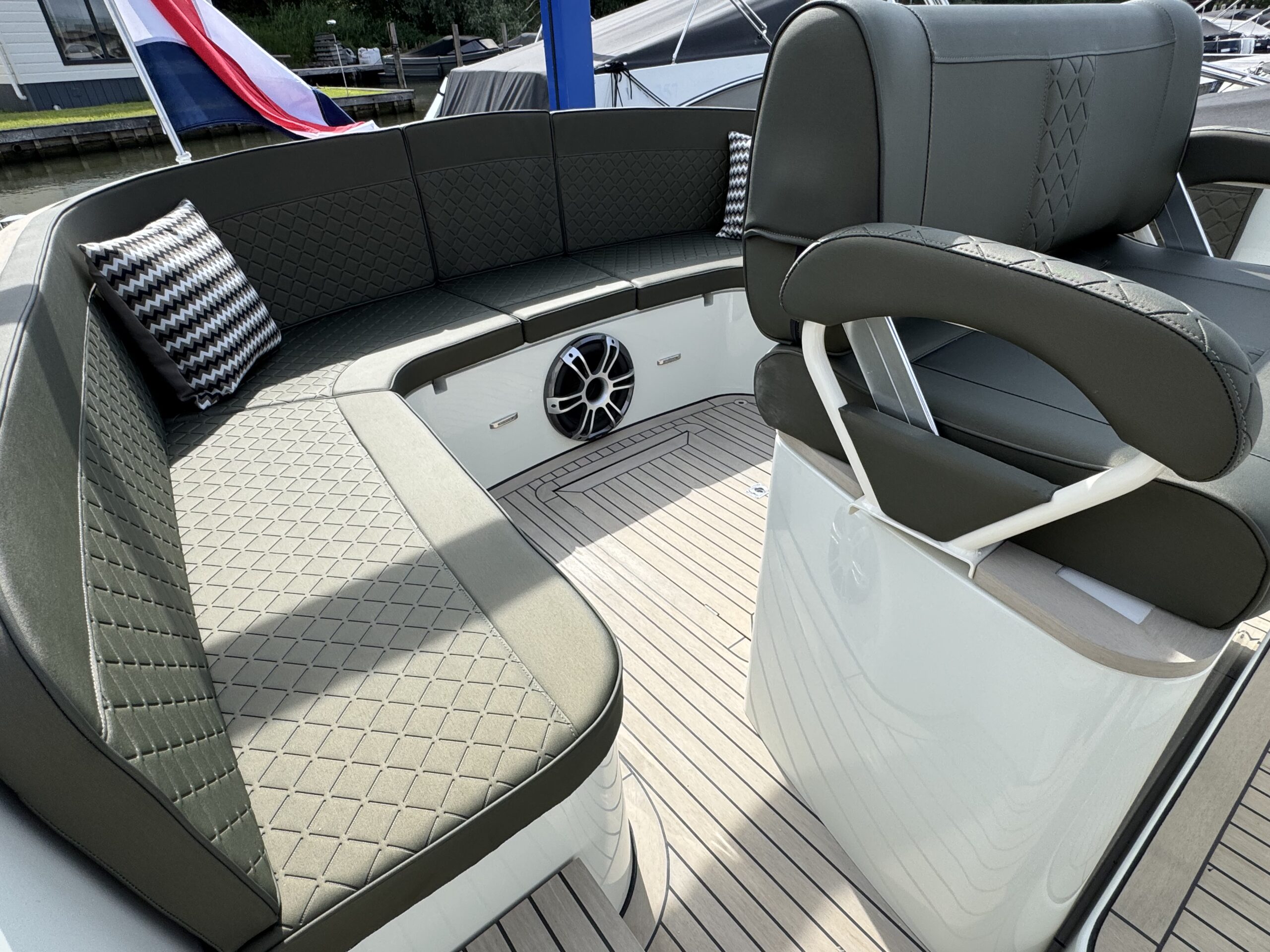 foto: 5 Antaris Seventy7 Sport