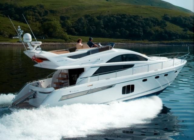 hoofdfoto: 1 Fairline Phantom 48