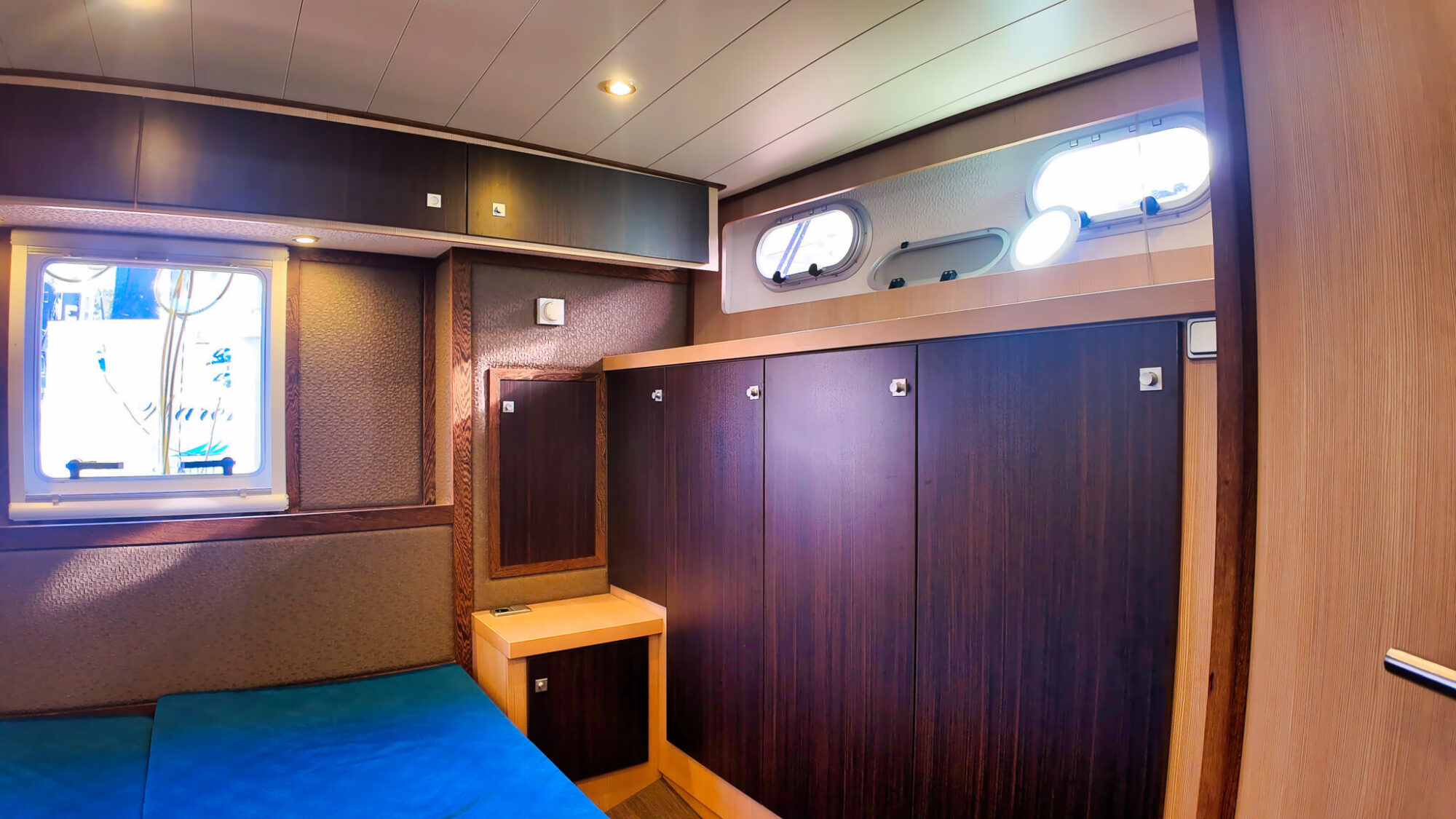 foto: 5 Aventura Aventura 43 AK Cabrio