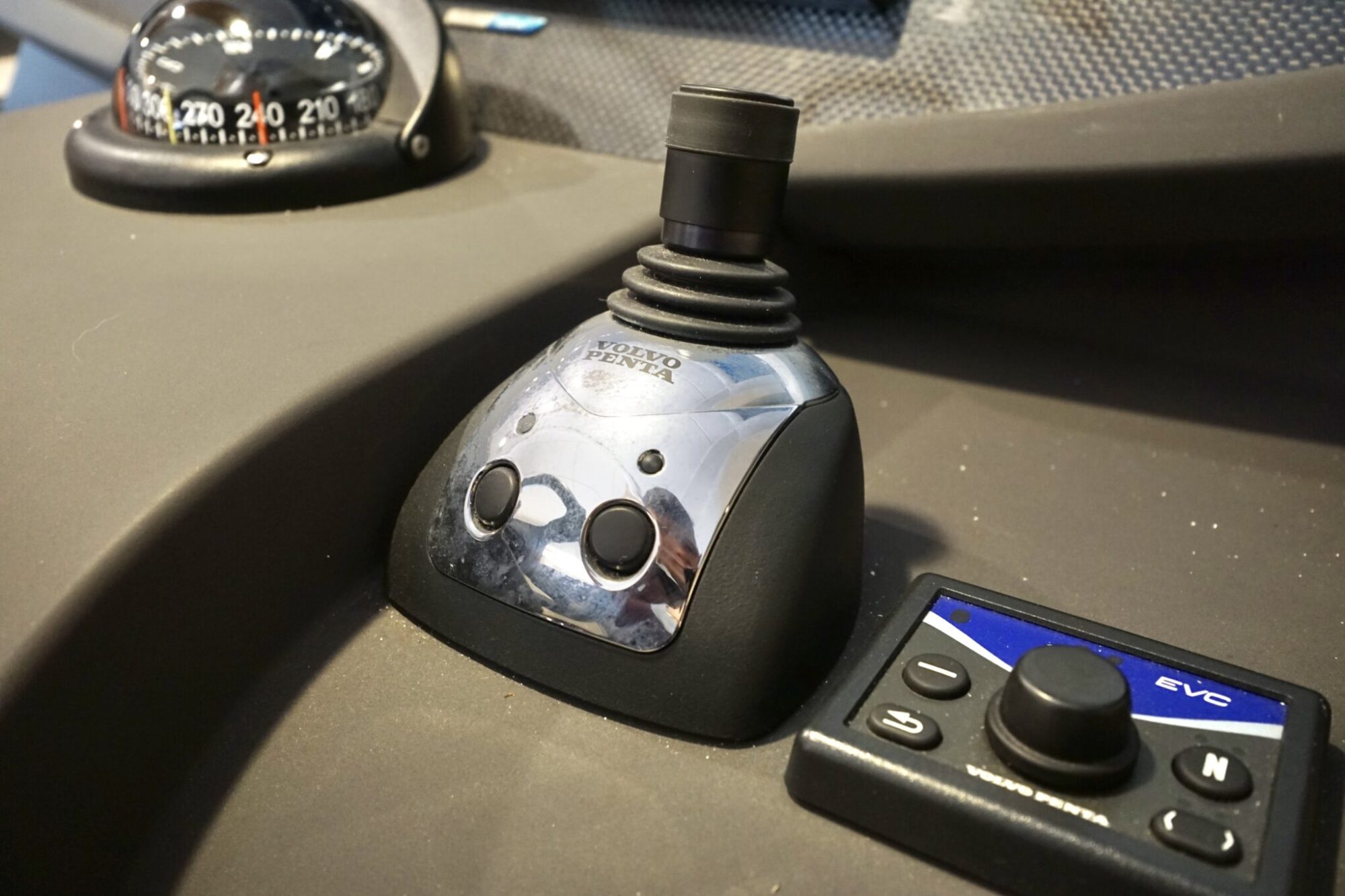 foto: 6 Rodman Rodman 44 Muse IPS