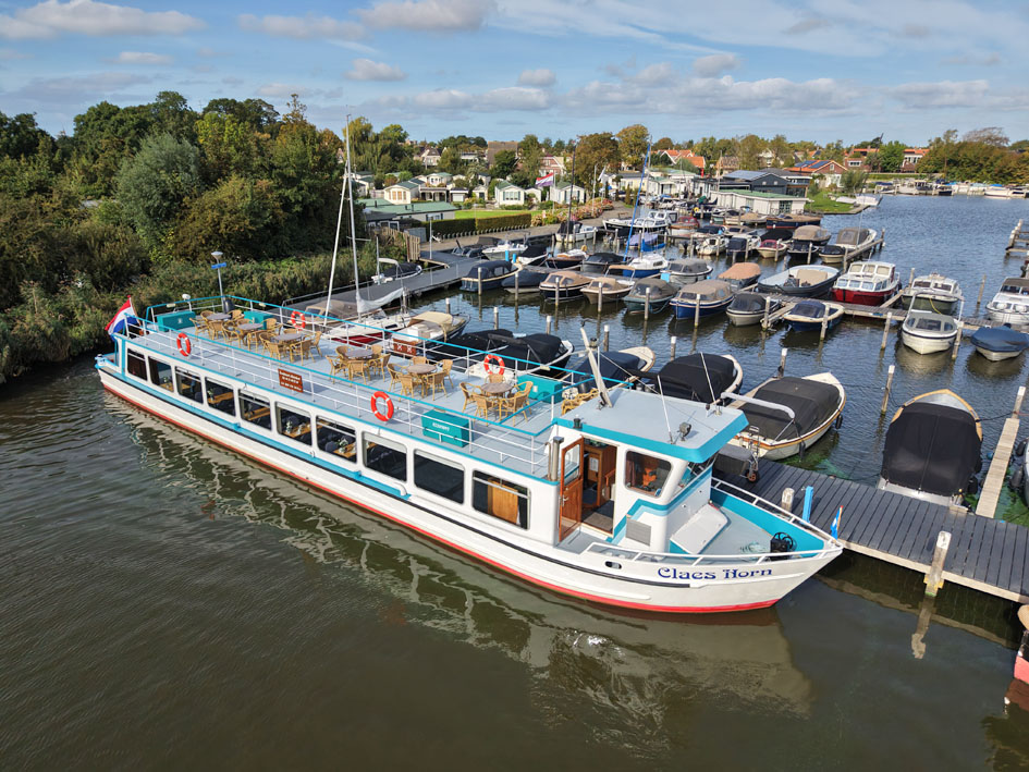foto: 11 Hybride Rondvaartboot 140 passagiers