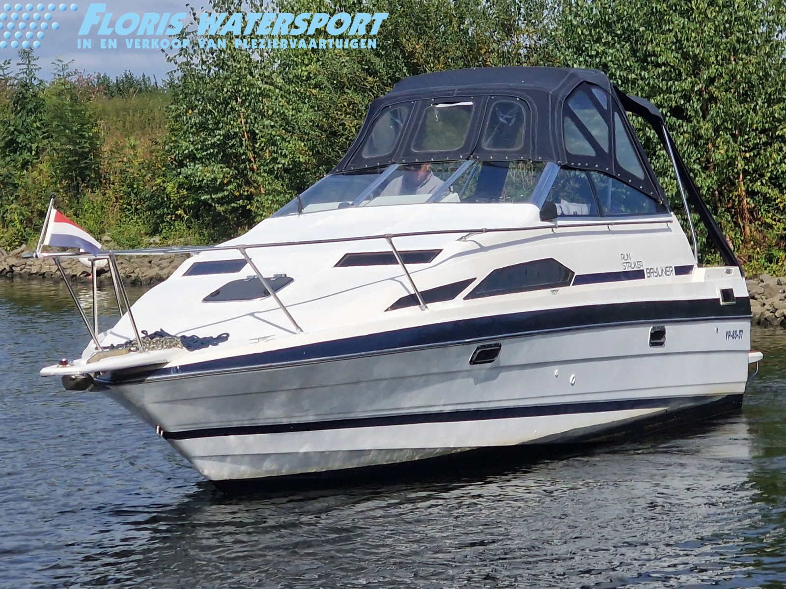 foto: 5 Bayliner 2455 Ciera