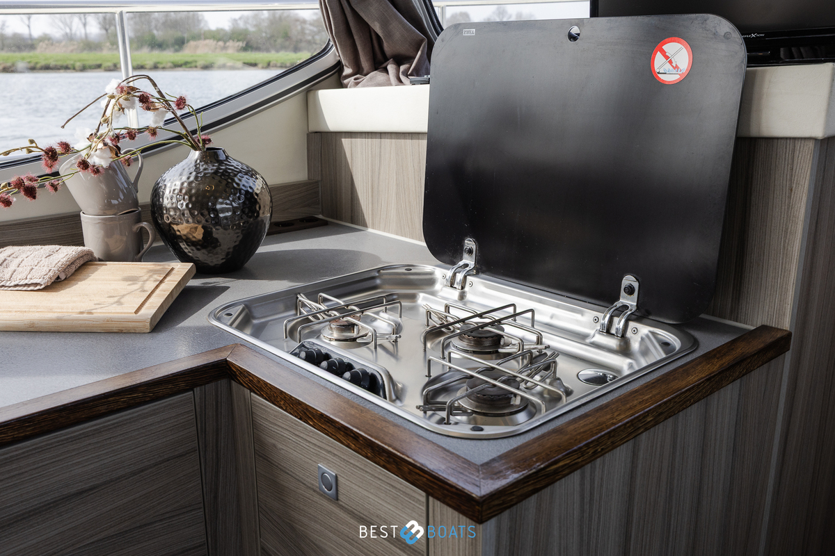 foto: 6 Jetten 37 AC-RS