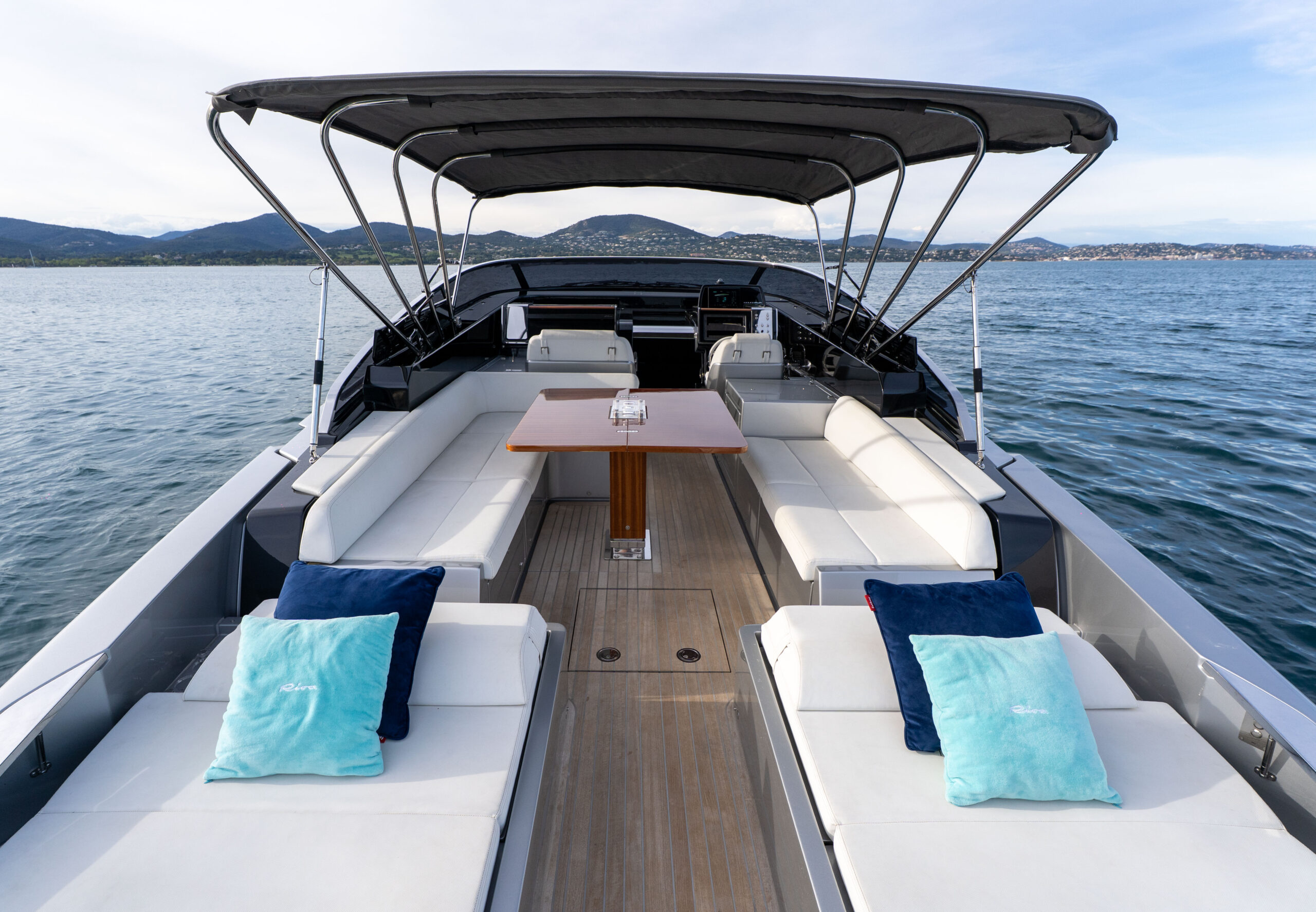 foto: 5 Riva 48 Dolceriva #03 ELEMENTS