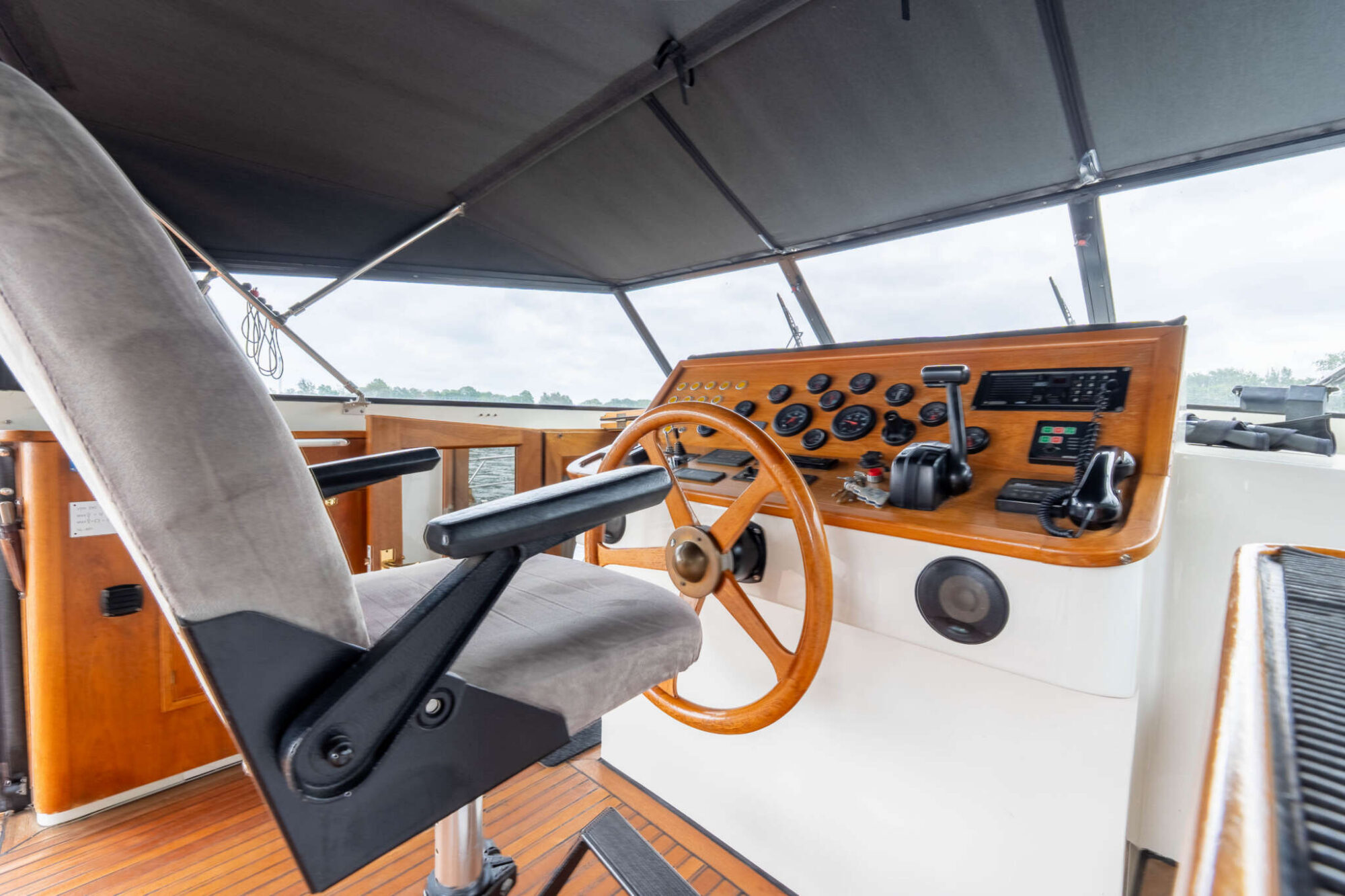 foto: 10 Van der Heijden Van der Heijden Elegance 13.50 AK Cabrio