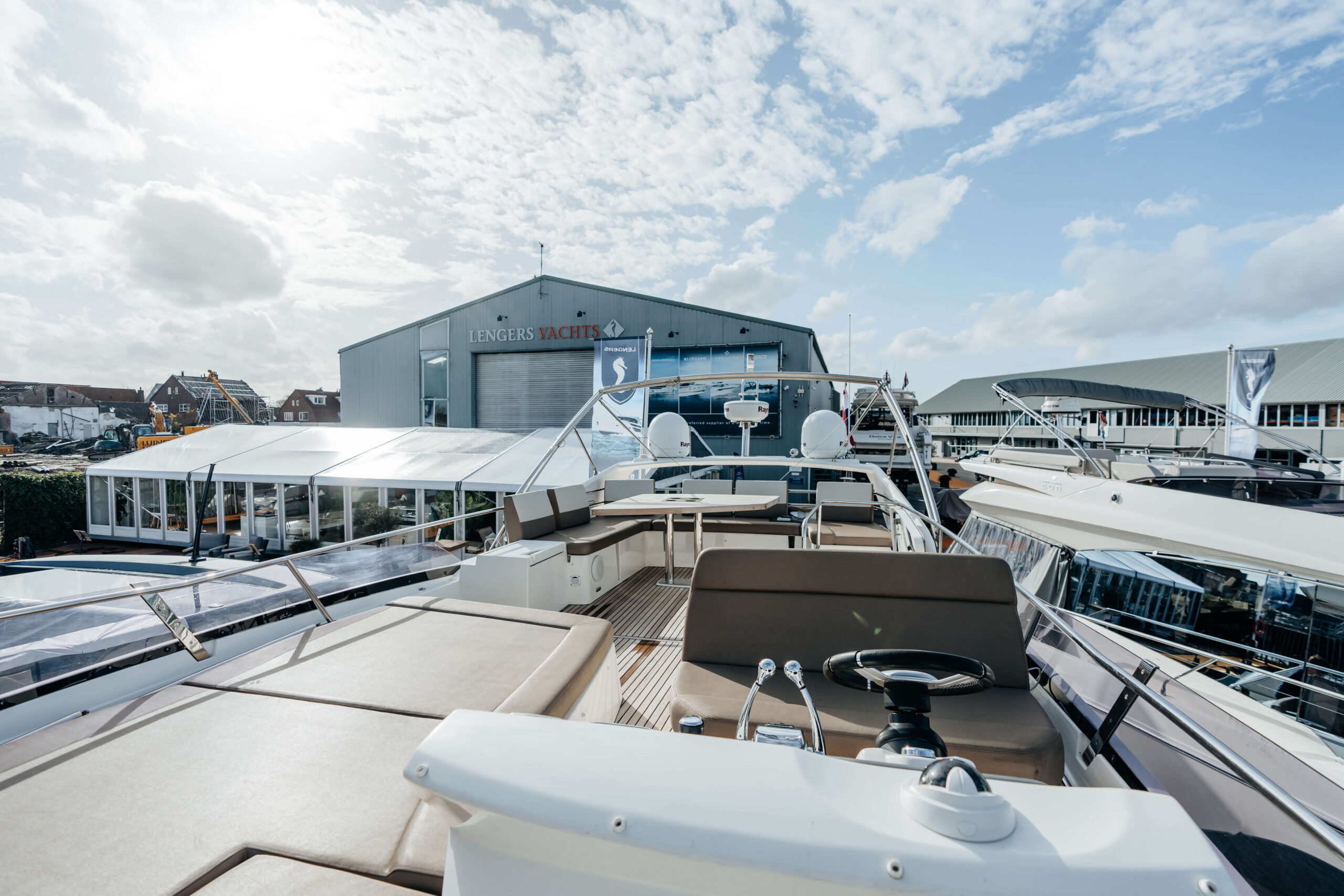 foto: 7 Prestige 550