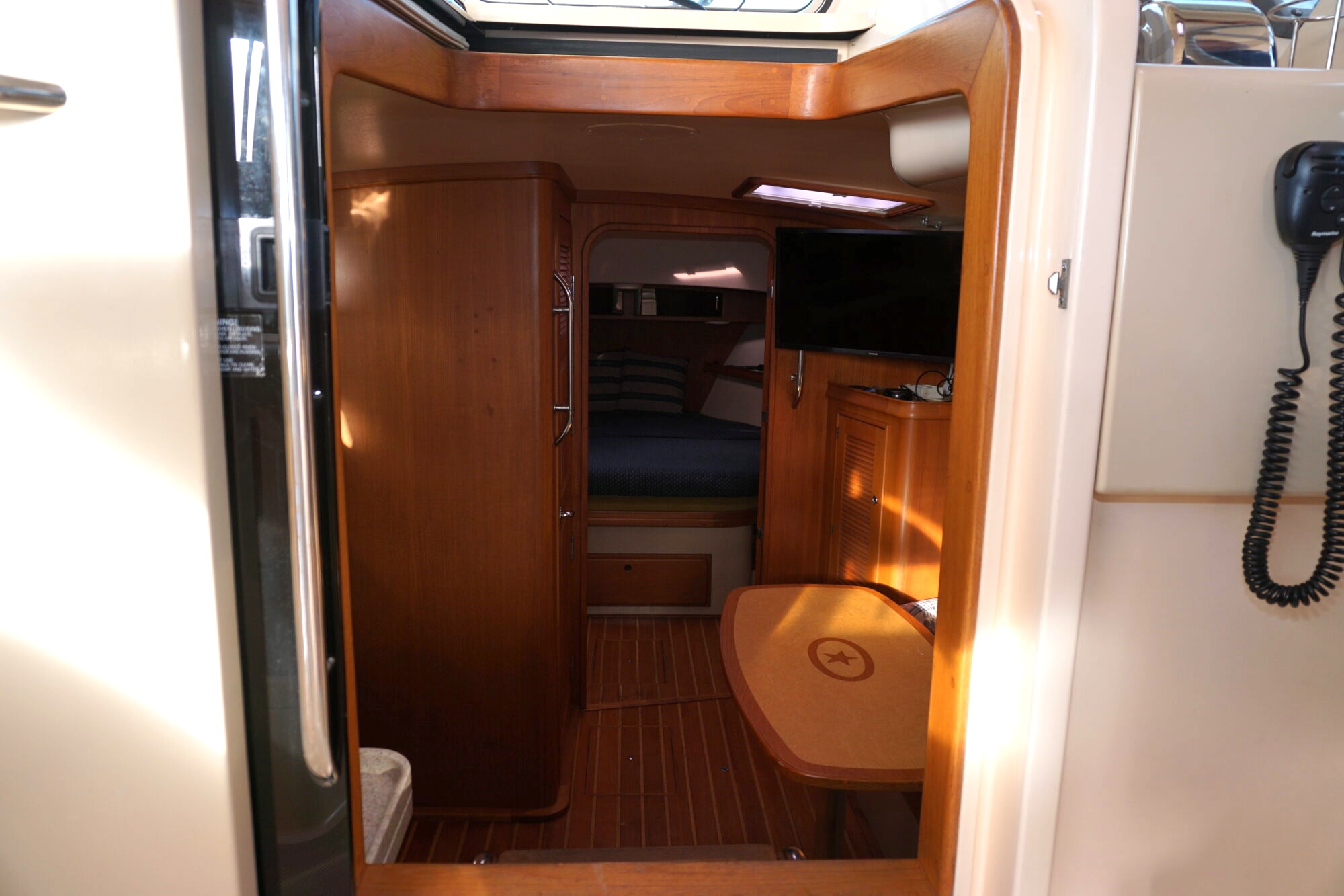 foto: 18 Island Packet Island Packet Craft 360 Express