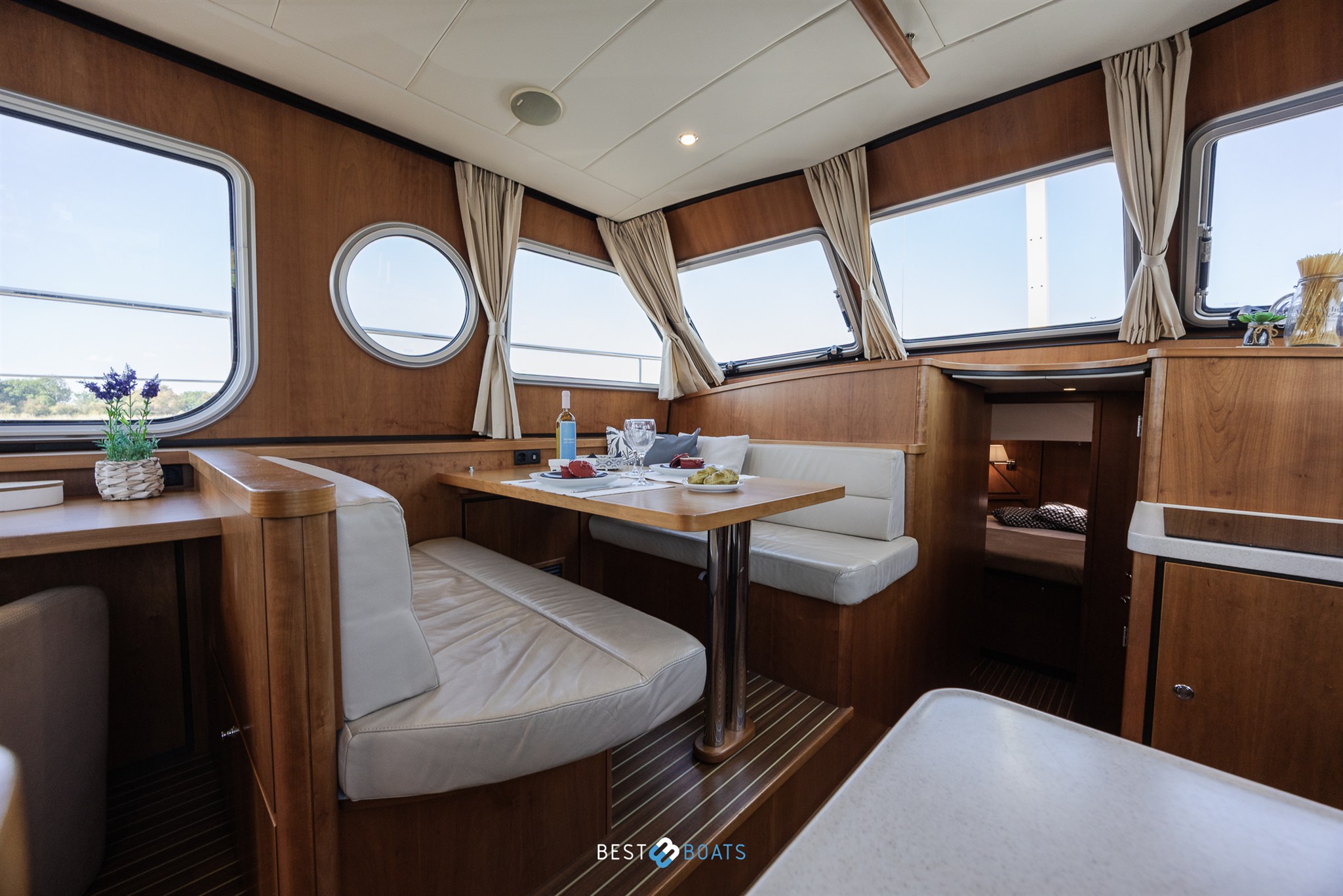 foto: 5 Linssen Grand Sturdy 43.9 AC