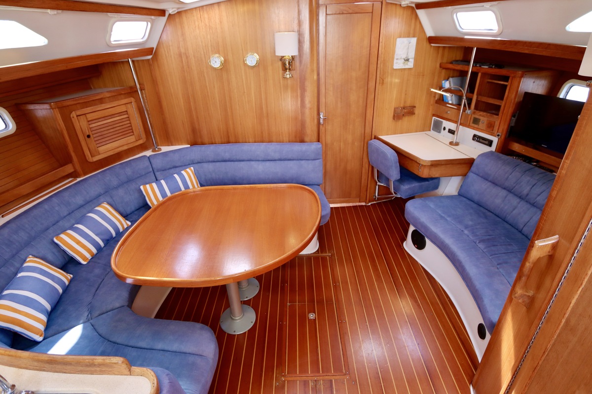 foto: 5 Catalina 42 MK II
