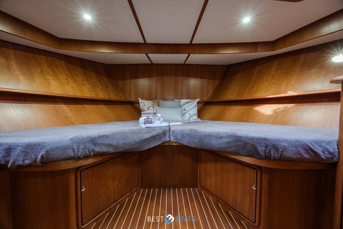 foto: 12 Linssen Grand Sturdy 470 AC Mark II Twin