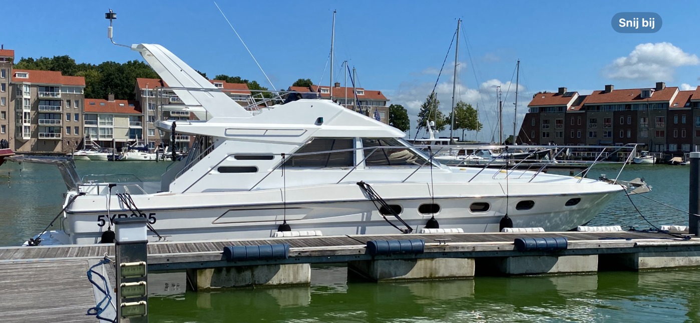 foto: 6 Fairline Fairline 43 Flybridge