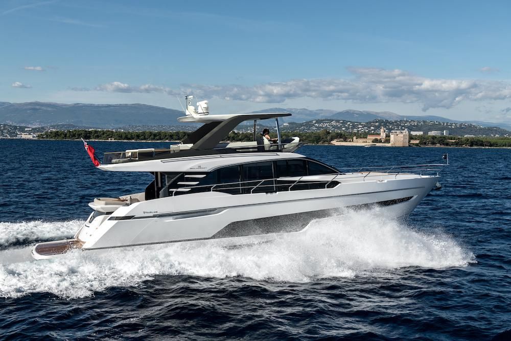 foto: 4 Fairline Squadron 68