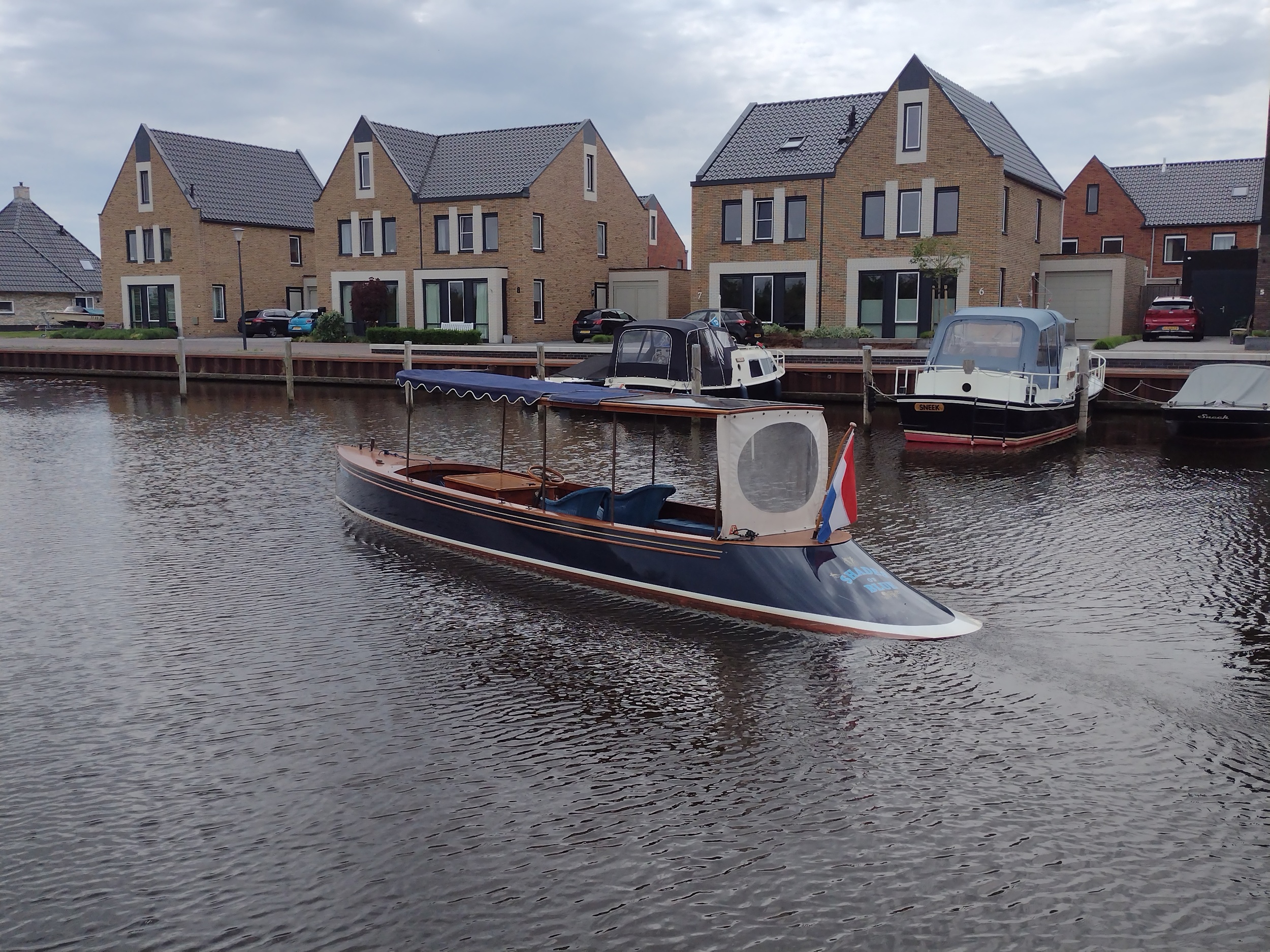 foto: 7 Custom Notarisboot Thames Beavertail 9.65