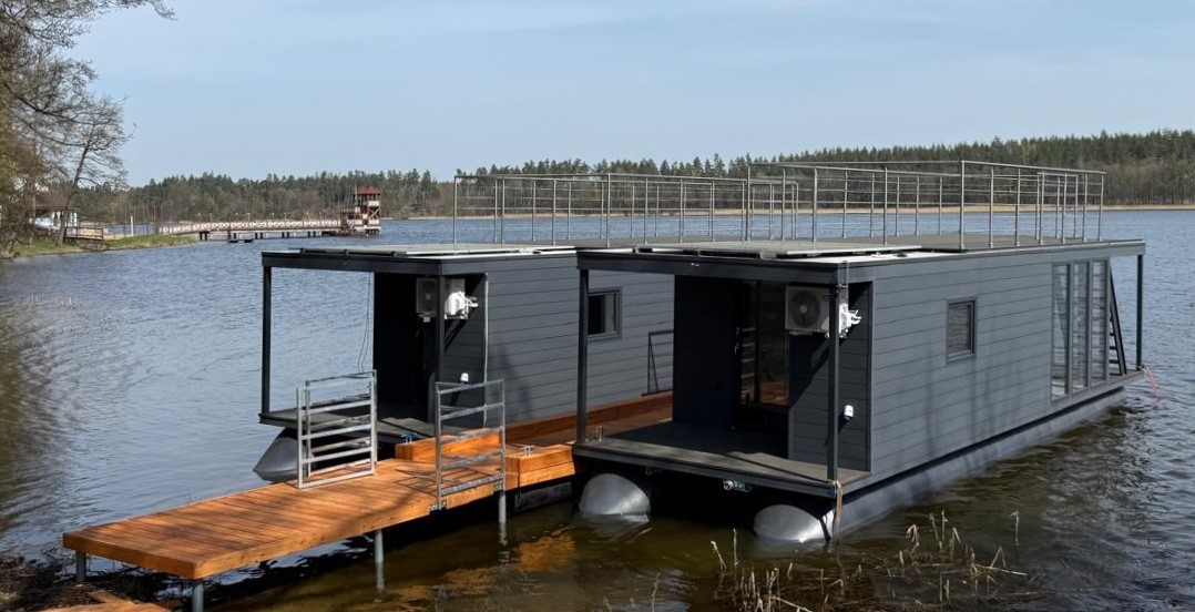 foto: 4 Shogun Mobile Houseboat