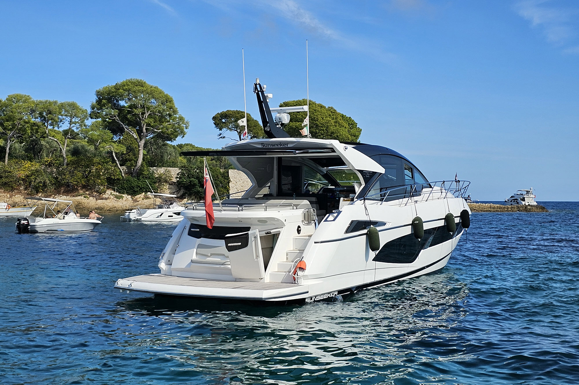 foto: 4 Sunseeker Predator 60 Evo