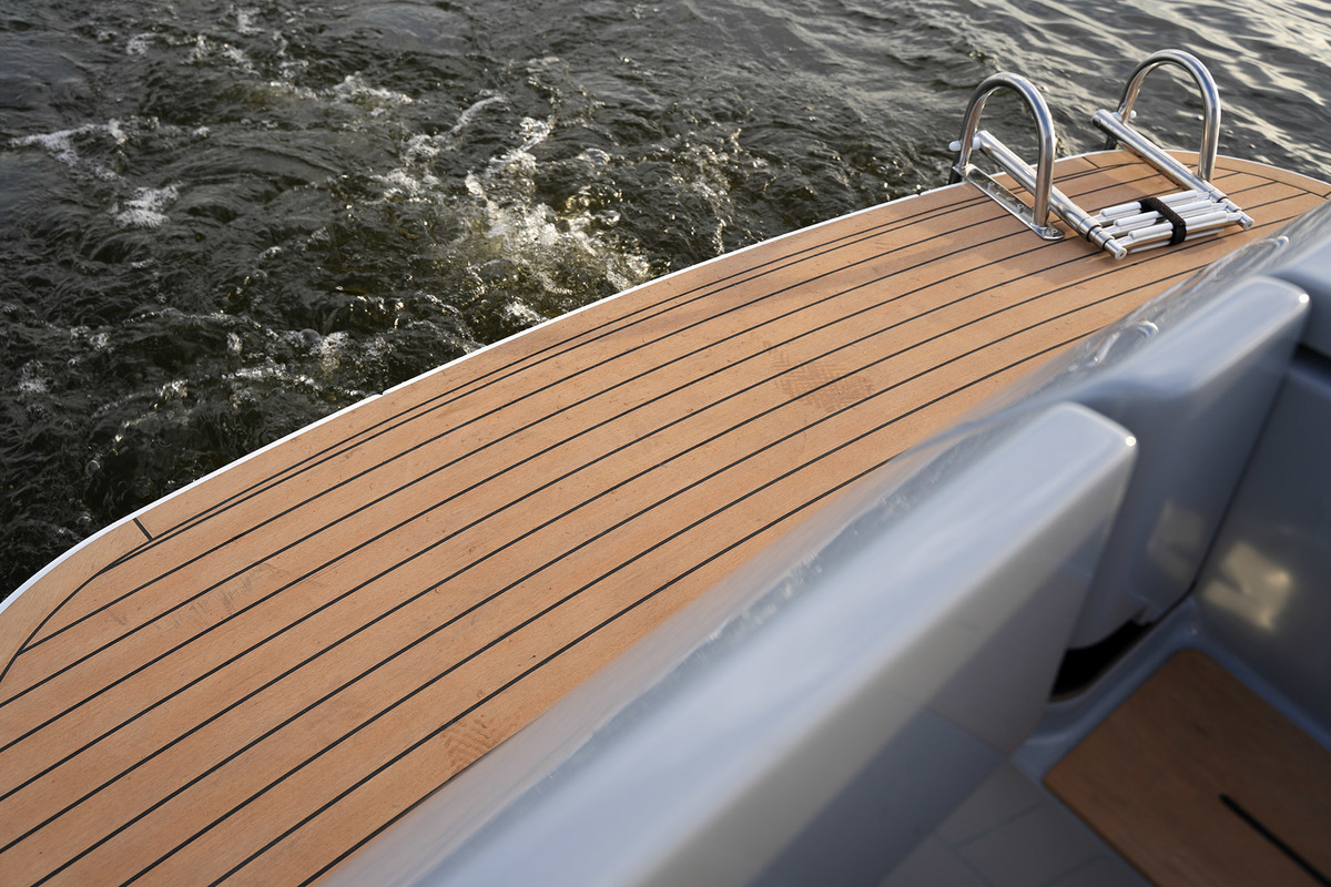 foto: 10 Alfastreet Marine 21 Open Electric