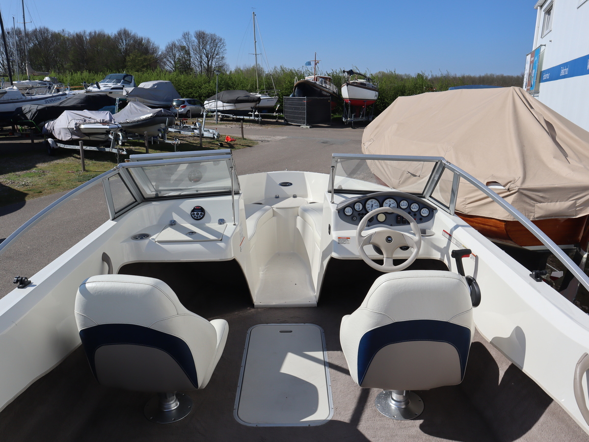 foto: 6 Stingray 195RX