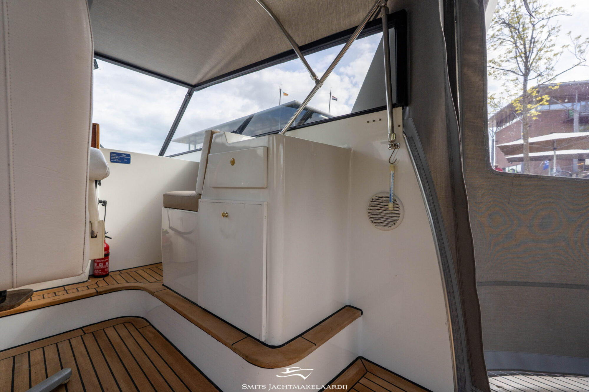 foto: 10 Van den Hoven Van den Hoven Allure 155 Cabrio