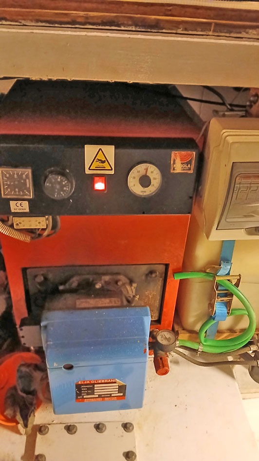 foto: 10 Trawlerjacht 48, zeegaand