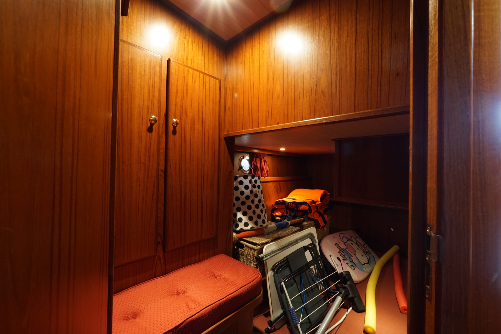 foto: 7 Barkas Barkas 10.30 OK