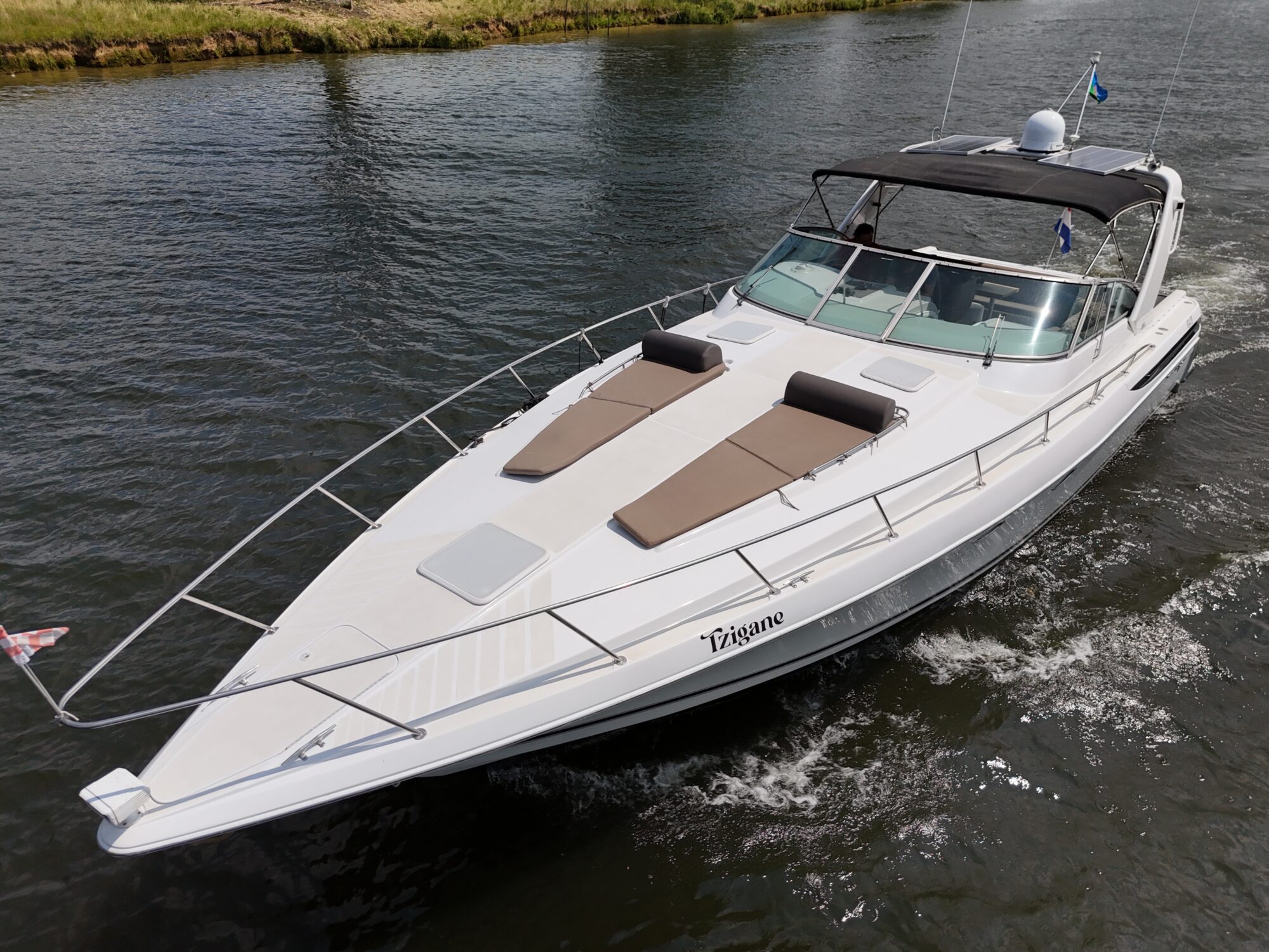 foto: 4 Formula Formula 41 PC