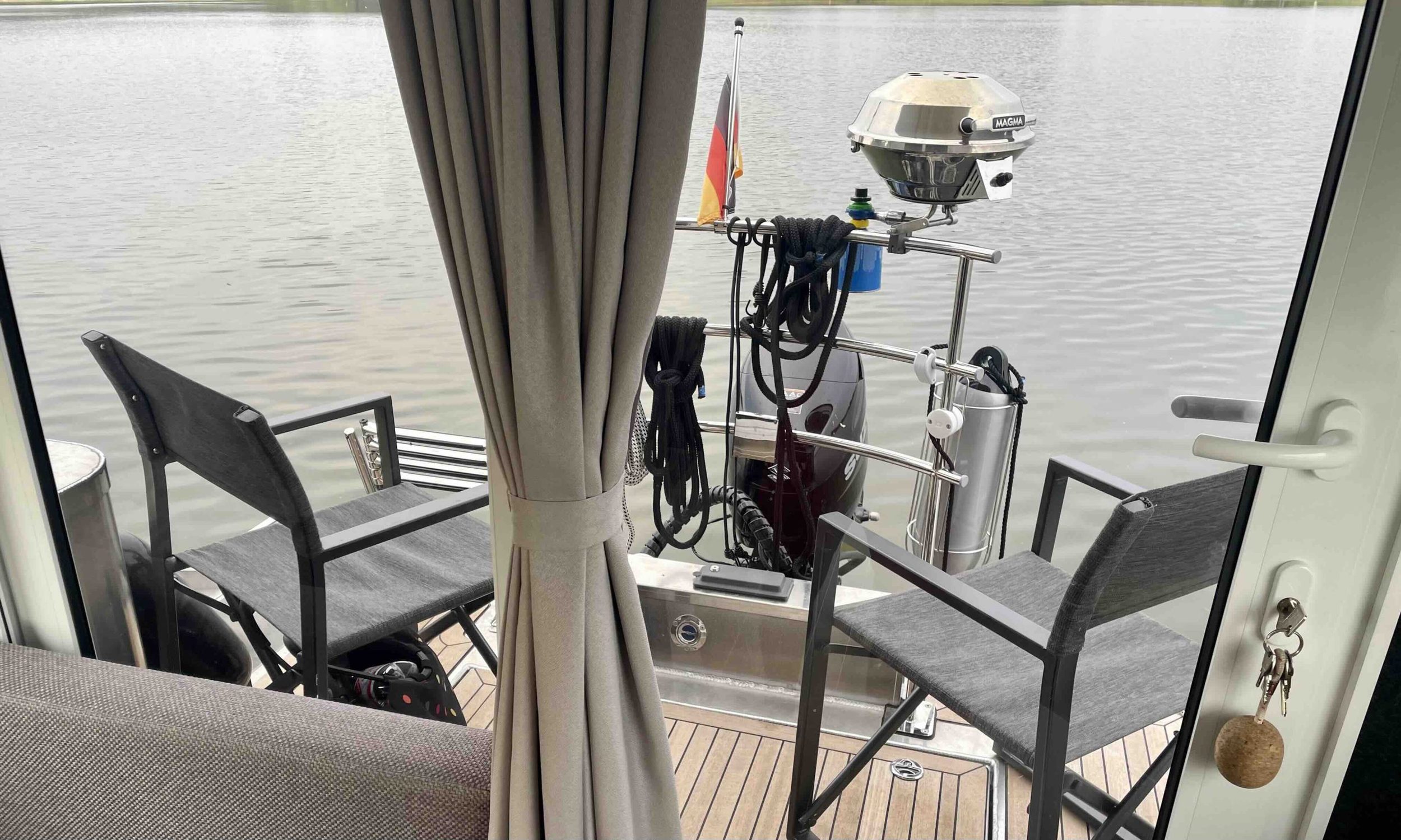 foto: 5 Caravanboat DepartureOne M