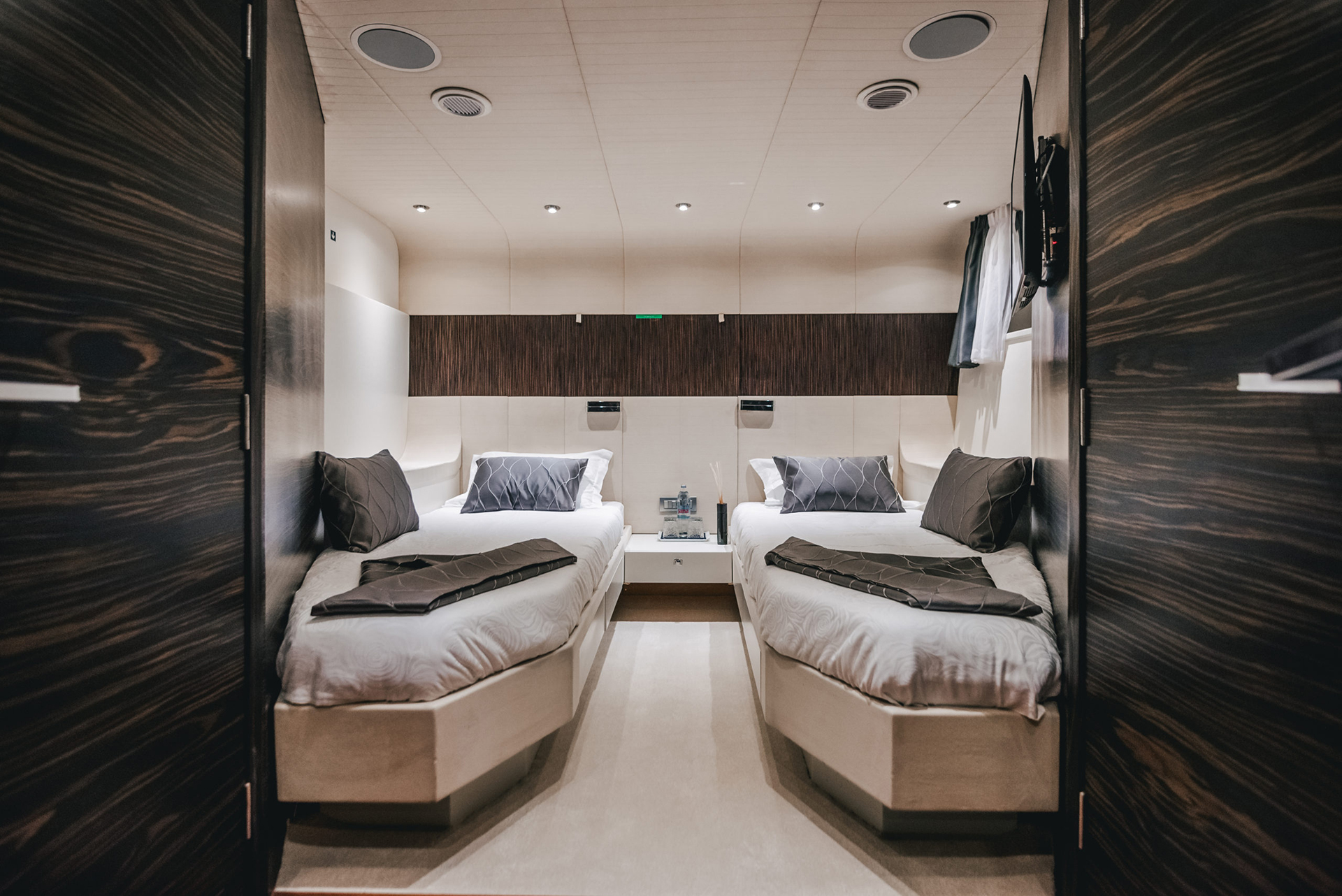 foto: 6 OceanLine One Blue