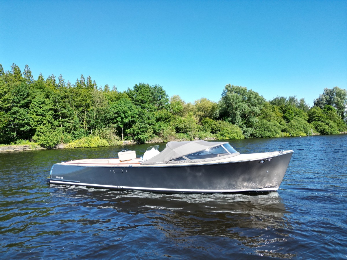 foto: 4 Puffin 42 Alu