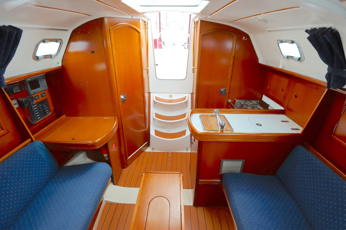 foto: 6 Beneteau Oceanis 311 Clipper