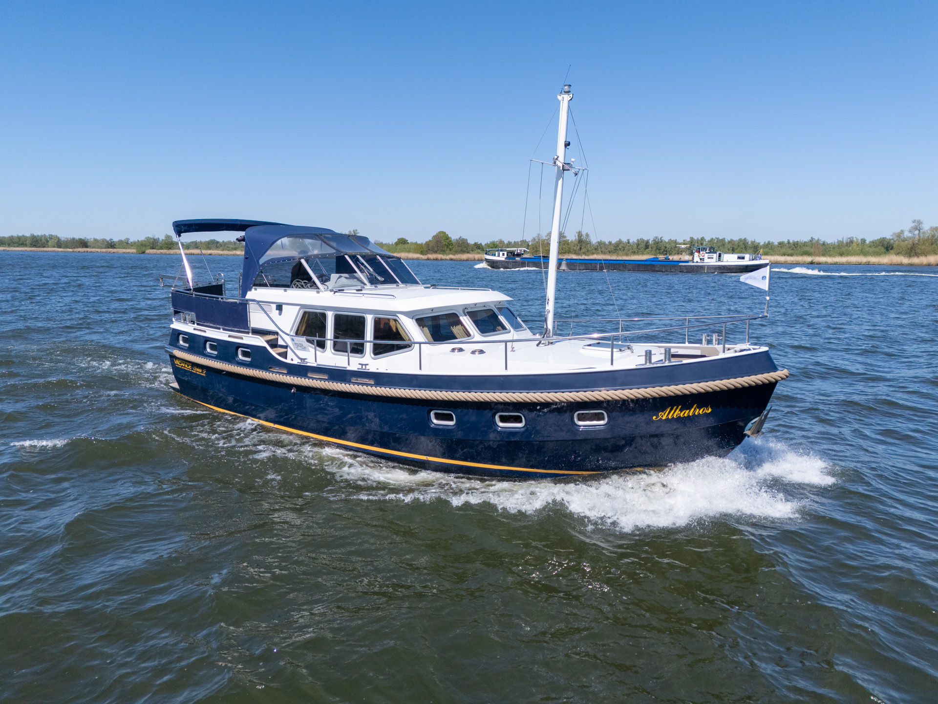 foto: 6 Vacance Solide 37