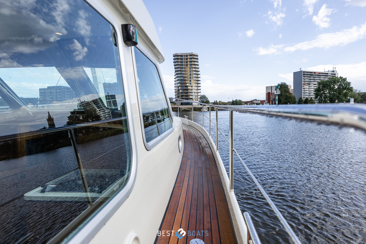 foto: 8 Linssen Grand Sturdy 40.0 Sedan