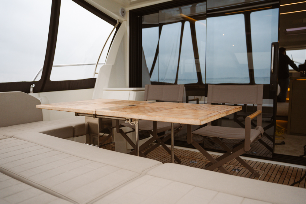 foto: 10 Prestige 520S 