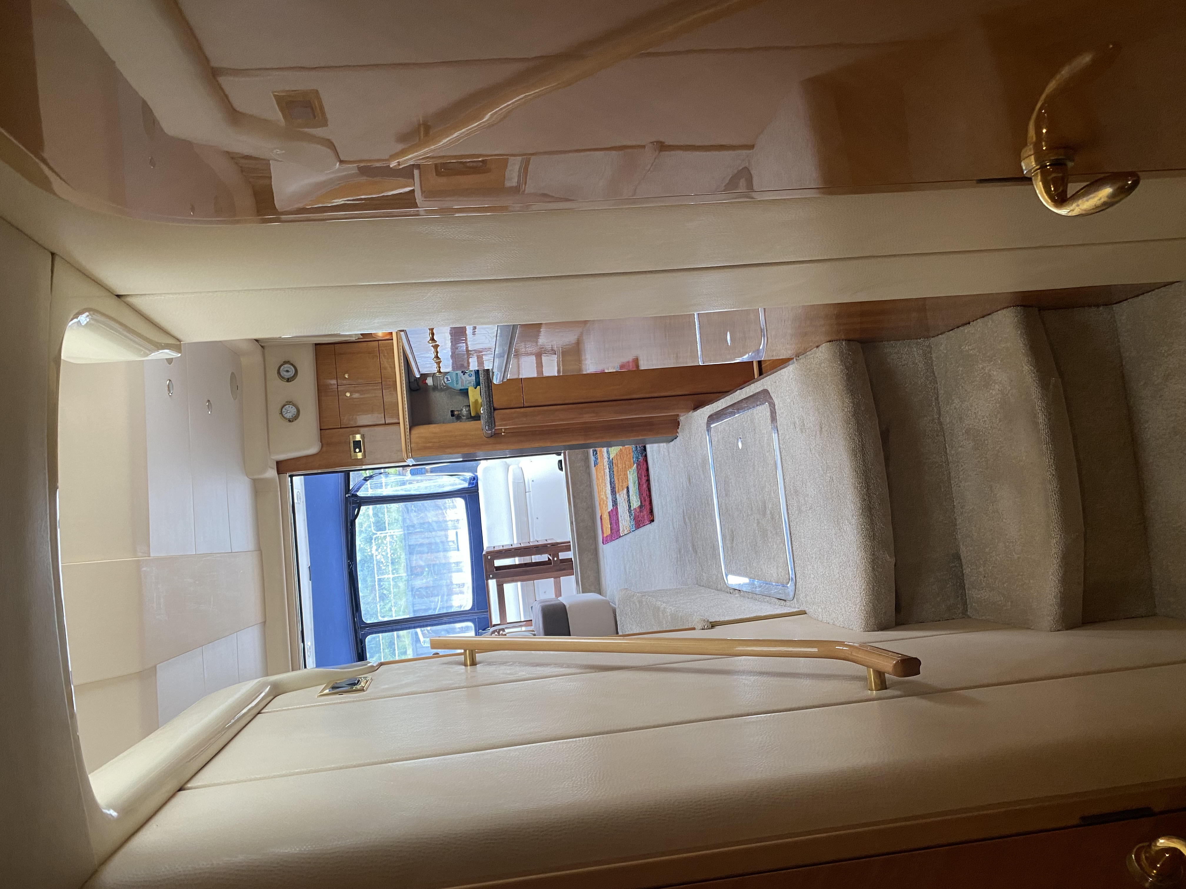 foto: 8 Princess  440